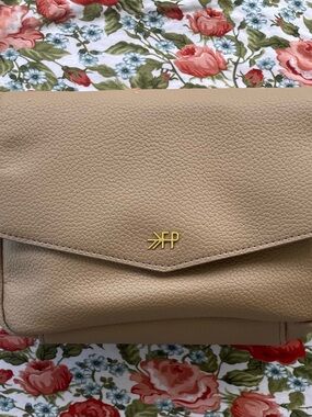 BNWT Freshly Picked Crossbody in ‘Fig’